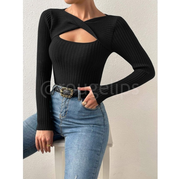 Black Rib Knit Cut Out Keyhole Twisted Detail Long Sleeve Light Sweater Top - Picture 9 of 14
